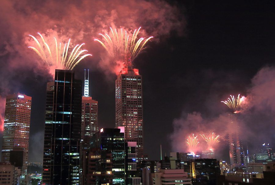 melbourne new year fireworks