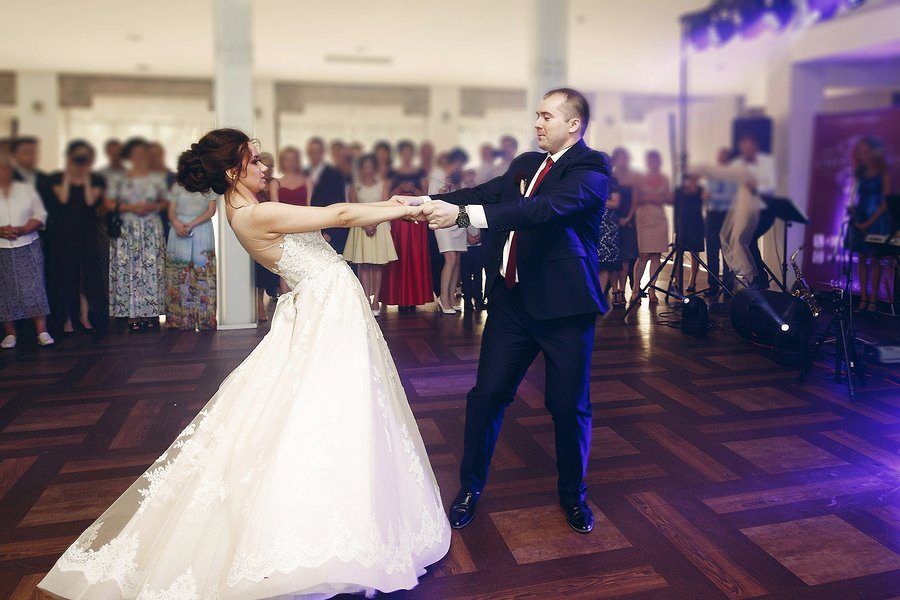 First Dance wedding