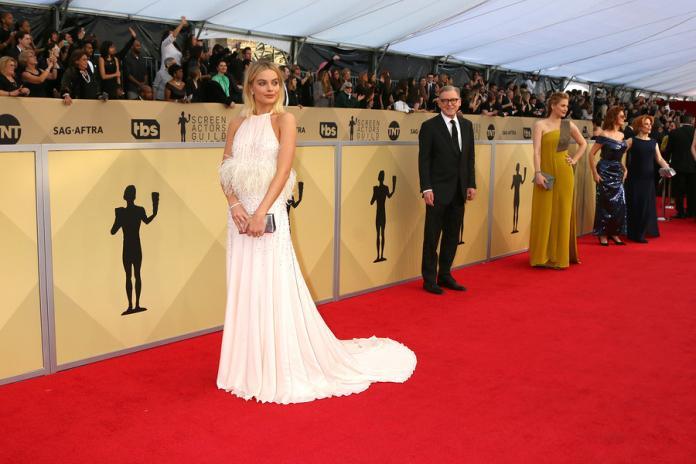Margot Robbie says that Neighbours prepared her for Hollywood Margot Robbie says that Neighbours prepared her for Hollywood