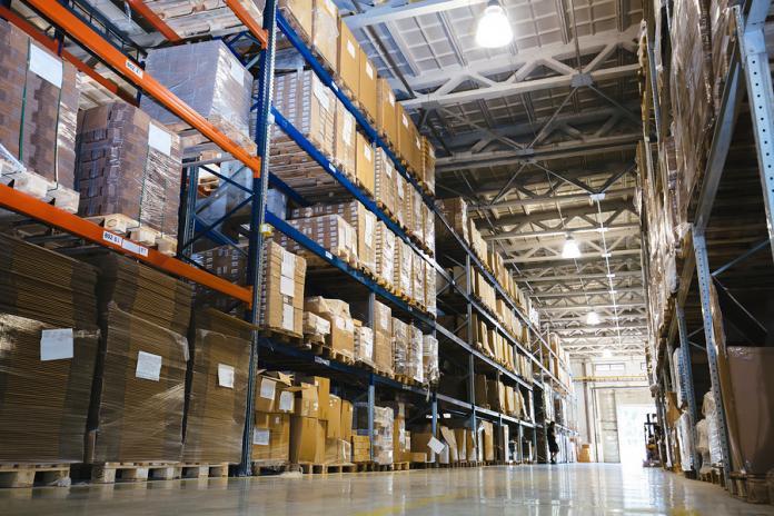 Warehouse Shelves and Palletizing for High Density Storage Warehouse Shelves and Palletizing for High Density Storage
