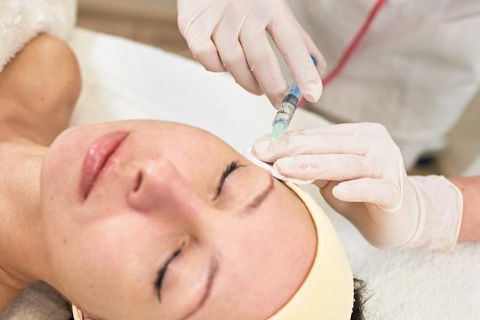 Mind experts say social media is fueling the boom in cosmetic procedures Mind experts say social media is fueling the boom in cosmetic procedures