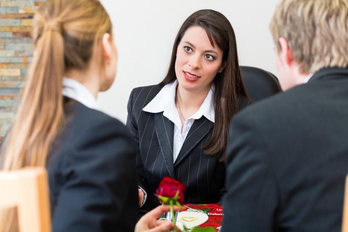 Guide for buying a funeral insurance plan for parents Guide for buying a funeral insurance plan for parents