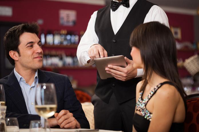 The mobile app revolution in the restaurant industry The mobile app revolution in the restaurant industry