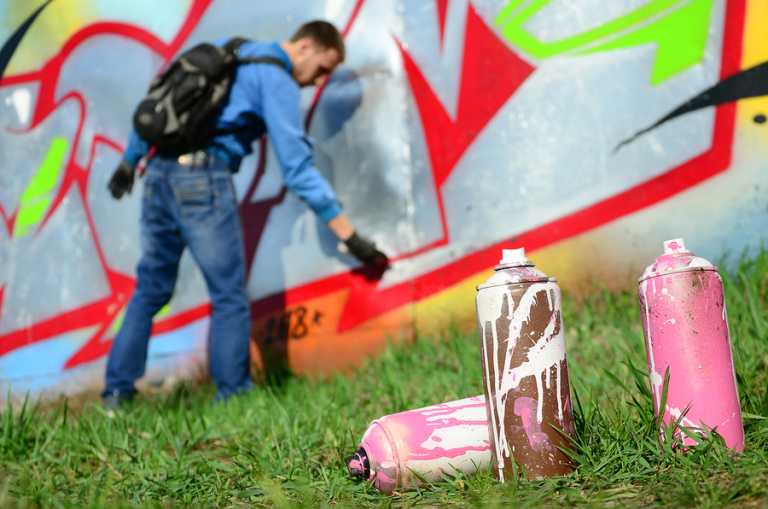 How to prevent graffiti vandalism