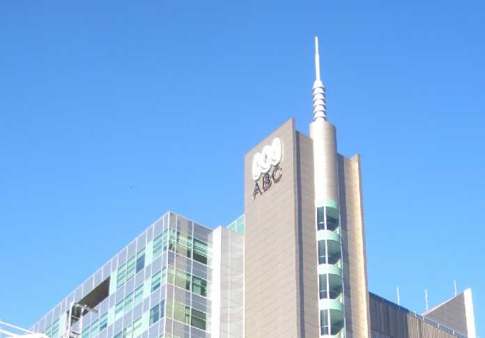 ABC staff demand chairman step down pending political interference investigation ABC staff demand chairman step down pending political interference investigation