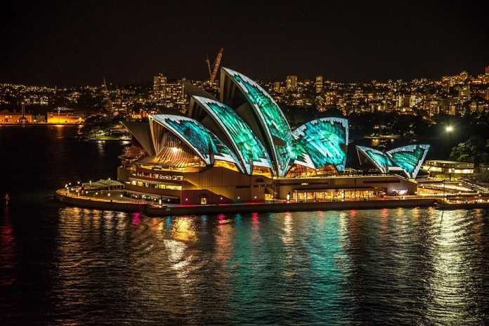 Scott Morrison defends Opera House advertising as a “no brainer” Scott Morrison defends Opera House advertising as a “no brainer”