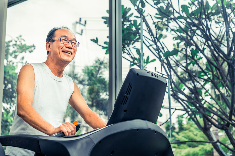 Why are treadmill exercises ideal for senior citizens