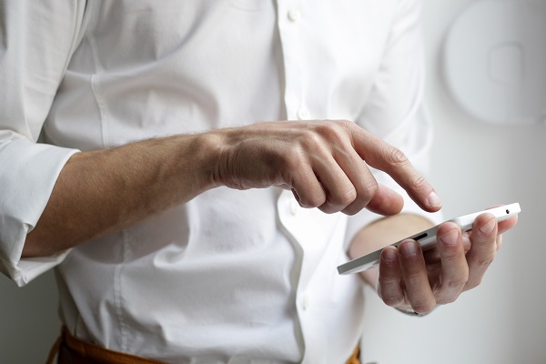 Man holding a mobile phone