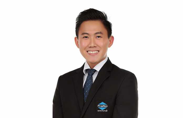 Low Zhaoxuan talks about his magnificently located condominium Low Zhaoxuan talks about his magnificently located condominium