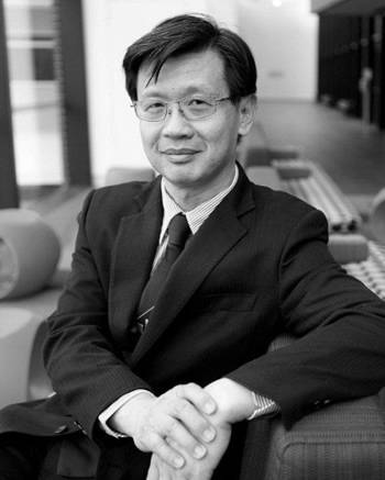 Dr Eisen Liang