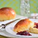 Scrumptious lemonade scones