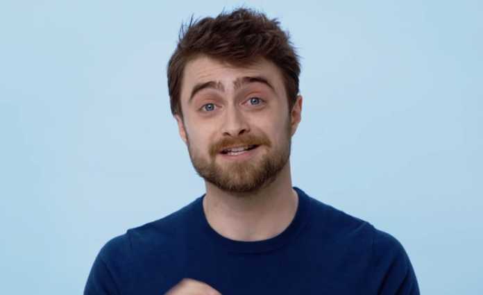Daniel Radcliffe’s autograph sells for £2,600 in auction Daniel Radcliffe’s autograph sells for £2,600 in auction