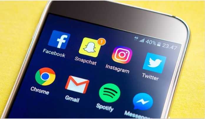 Study finds link between social media and increased teenage depression Study finds link between social media and increased teenage depression