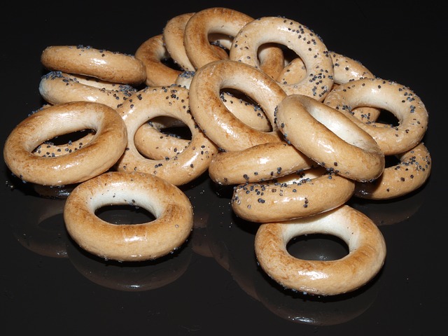 Bagels. Source:Pixabay