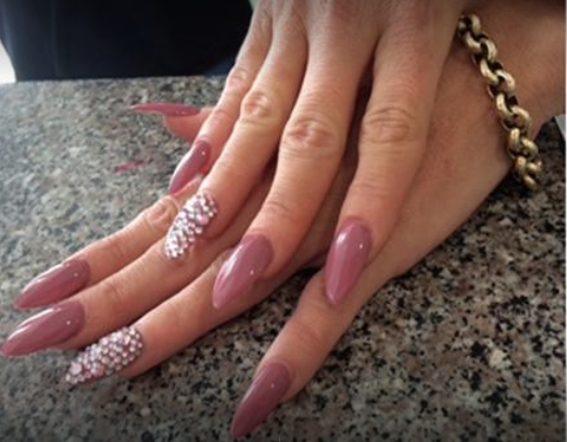 Nail Salon Open Near Me Open Late / Lenna's Nails & Spa in ...