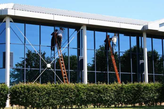 Best Window Cleaners in Canberra Best Window Cleaners in Canberra