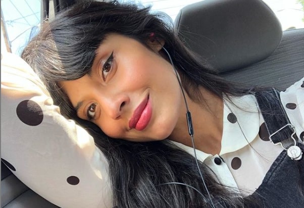 Jameela Jamil urges celebs and influencers to do without photo airbrushing