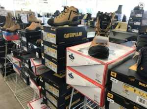 no 1 shoe warehouse napier
