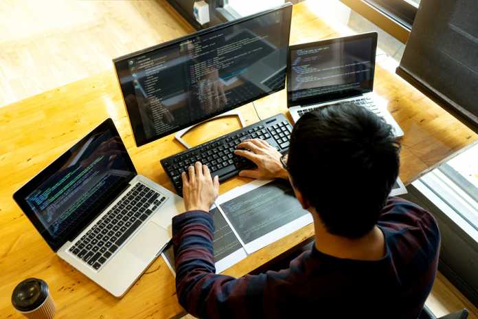 PHP vs Node.js - which backend technology is best for your project PHP vs Node.js - which backend technology is best for your project