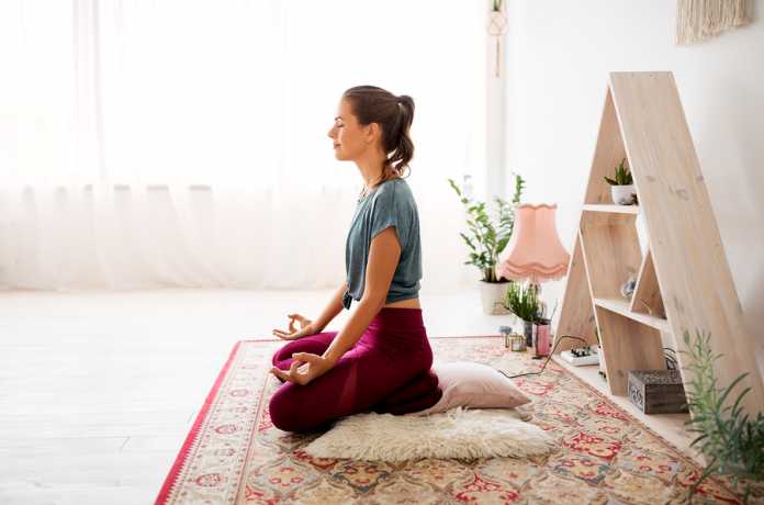 Throw out depression by practicing these yoga poses Throw out depression by practicing these yoga poses
