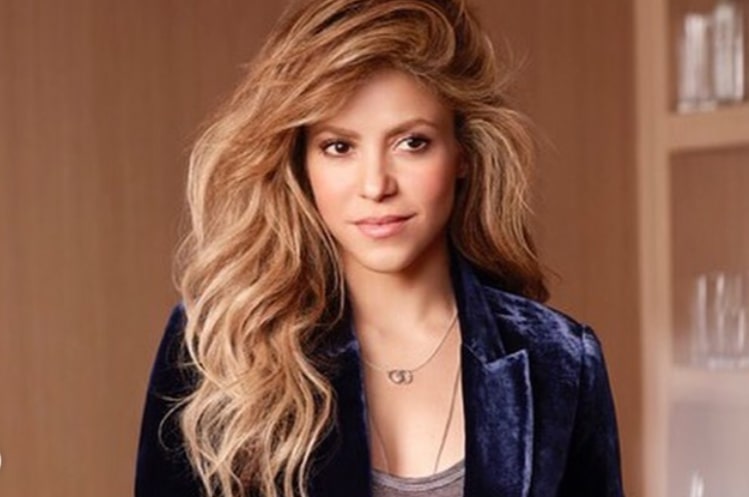Shakira on how Jay-Z approached her for the Super Bowl