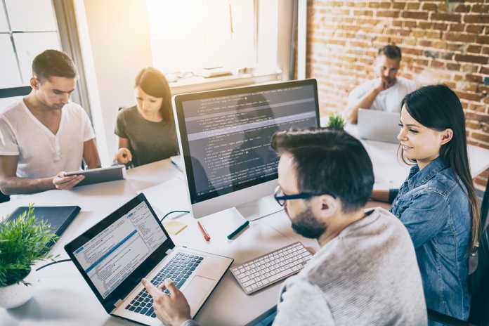 أفضل 5 دول لتطوير البرمجيات الخارجية