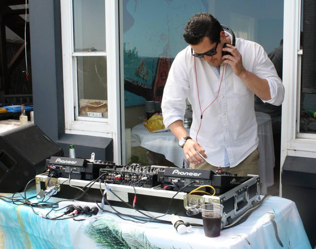 Daniel Cervantes (Dj Romo) - Party Dj Hire Sydney