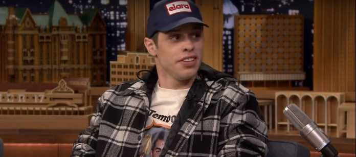 Pete Davidson requires audience to sign NDA before seeing his shows Pete Davidson