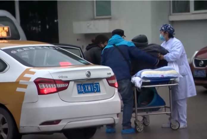 Coronavirus: Panic stirs as China orders Wuhan lockdown
