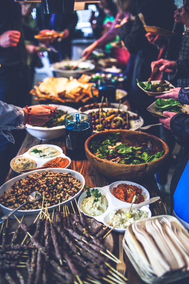 The best team building activities for foodies lunch