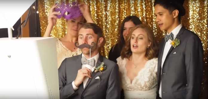 Photo Booth attendants are very important, here's why photobooth for events