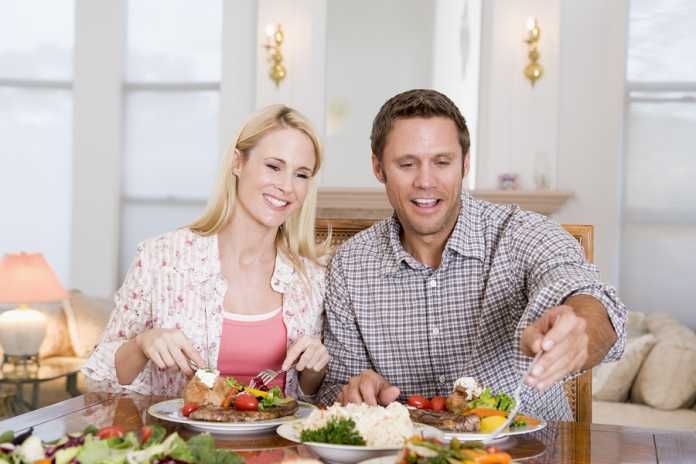 How people can keep eating well during self-isolation How people can keep eating well during self-isolation