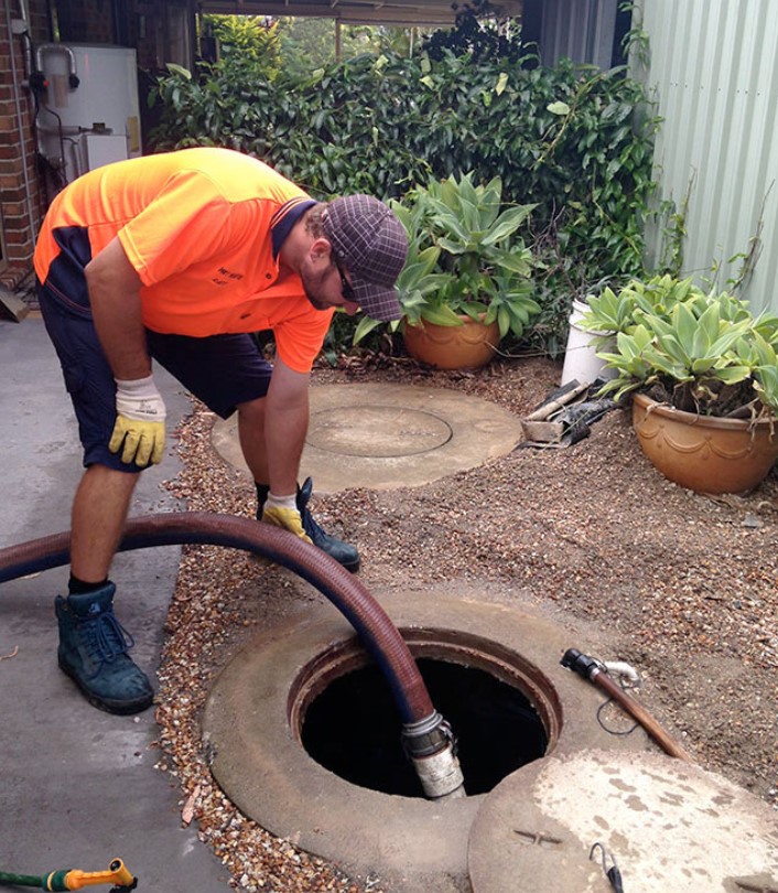 Septic tank cleaning ipswich qld