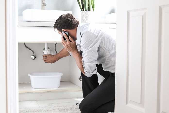 leaking pipes and taps leaking pipes and taps