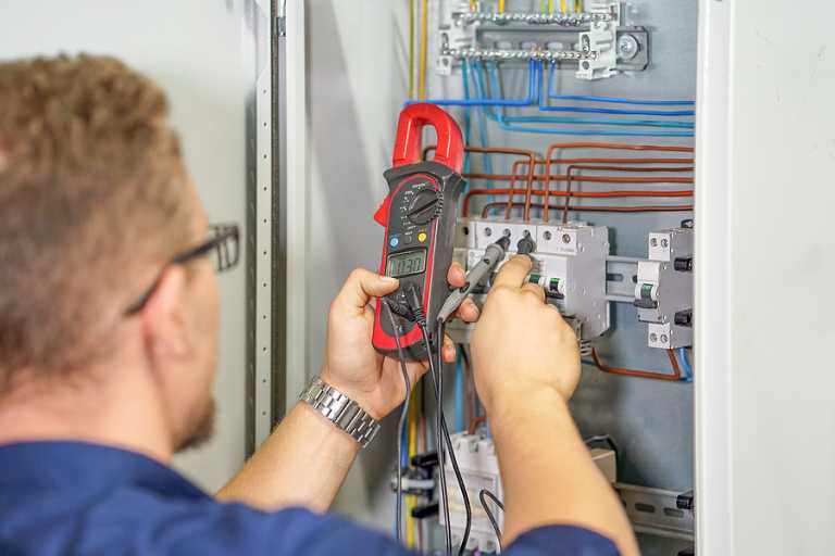 Comprehensive guide of electrical courses in Perth