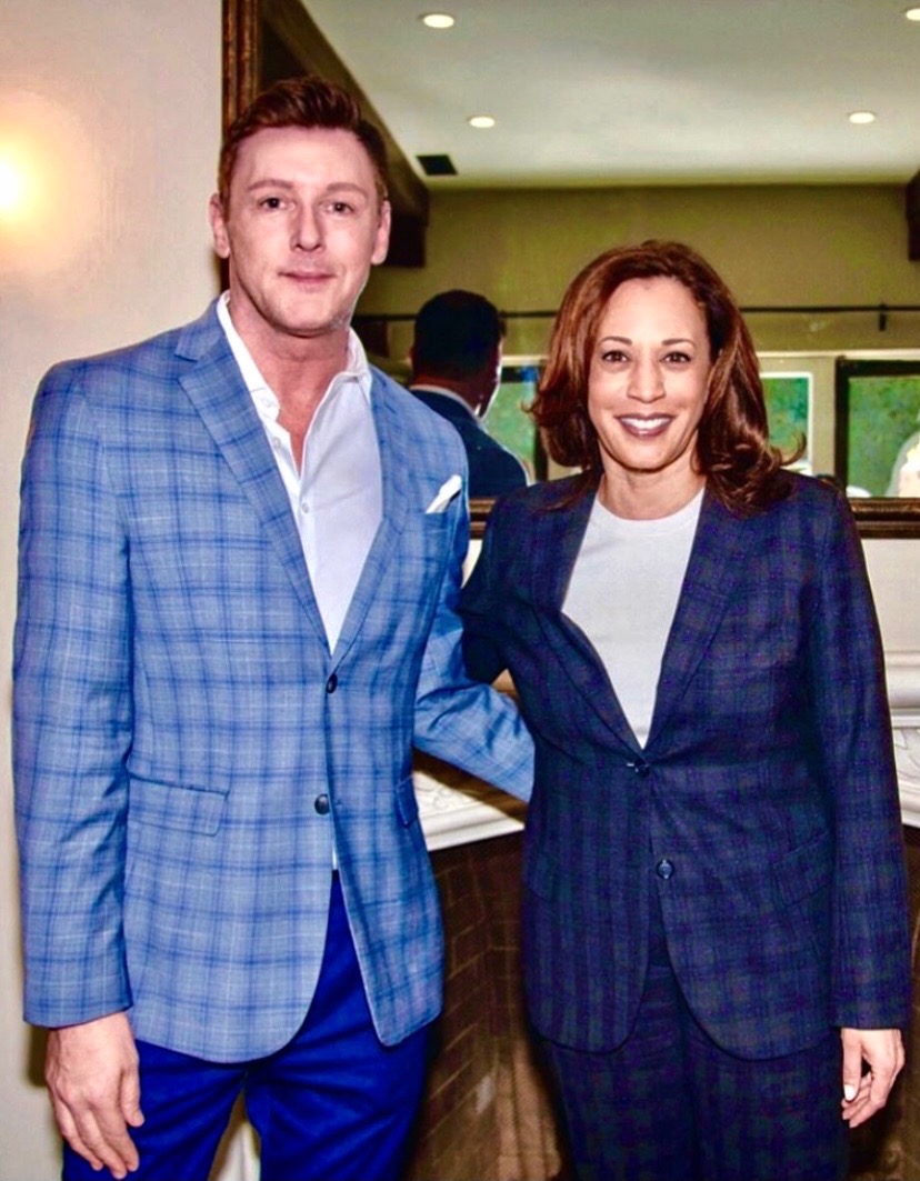 Sean Borg supporting Senator Kamala Harris