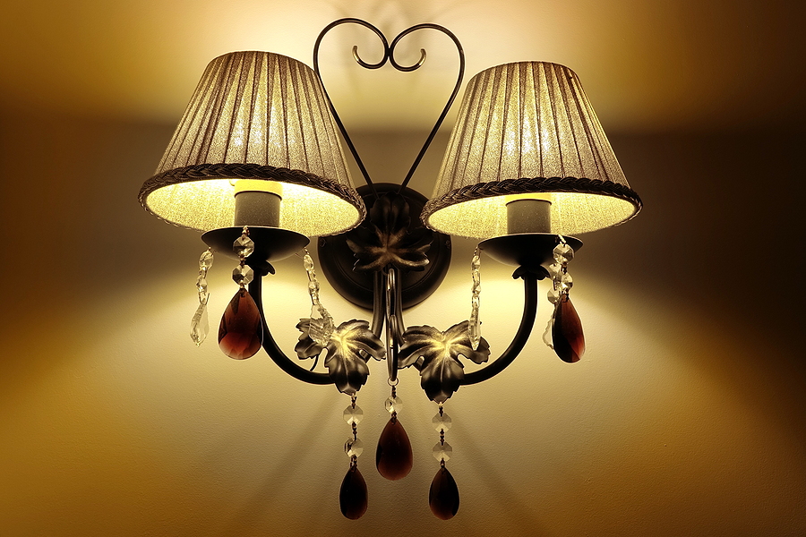 Pendant sconces