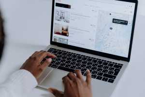 Airbnb clone : foray into the hospitality industry with an online marketplace app like Airbnb