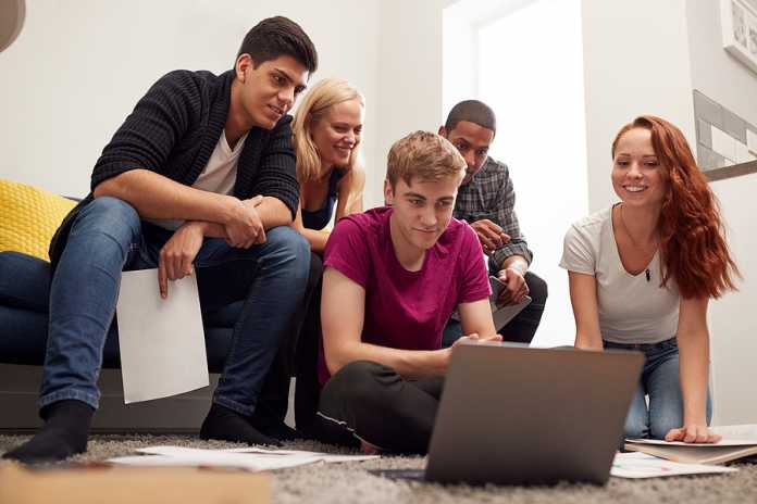 booking group accommodation in Victoria booking group accommodation in Victoria