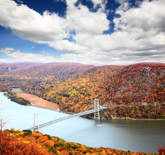 The foliage scenery at Hudson River region in New York State