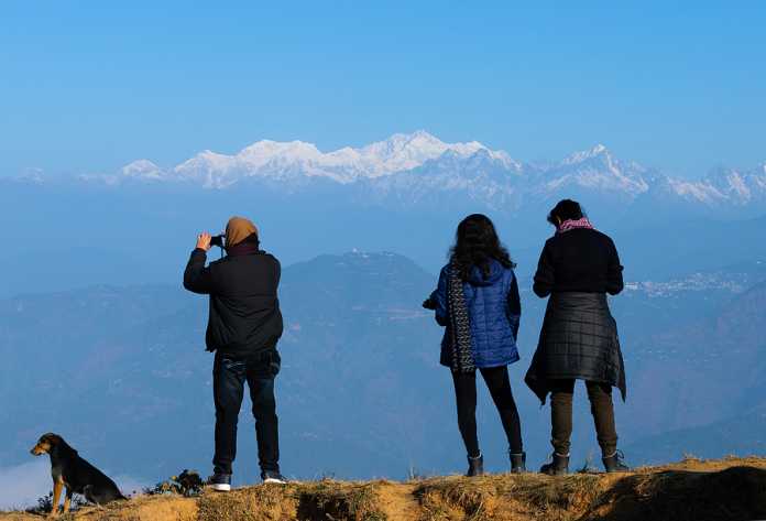 How difficult is the Kanchenjunga circuit trek in Nepal Himalayas