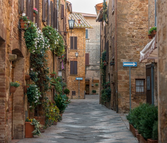 Why are Tuscany Escorted Tours a must-do